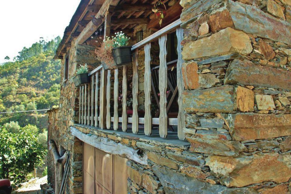 A Casa da Natália Vendégház Cha de Alvares Kültér fotó